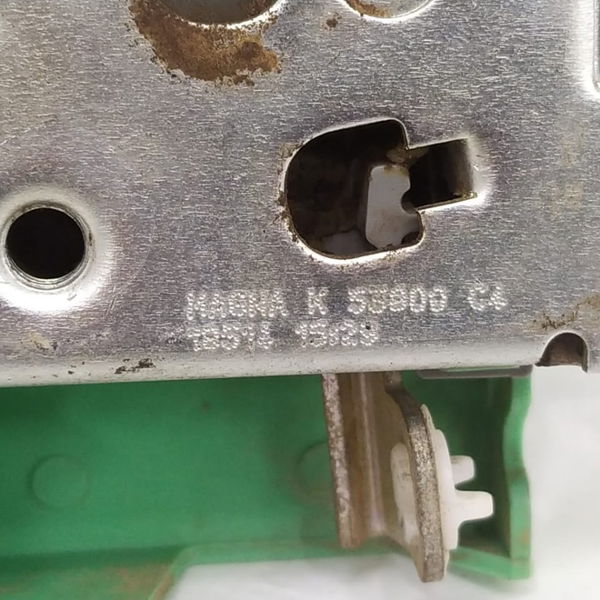 Fechadura Porta Dianteira Direita Fiat Idea 1.8 2014 2015