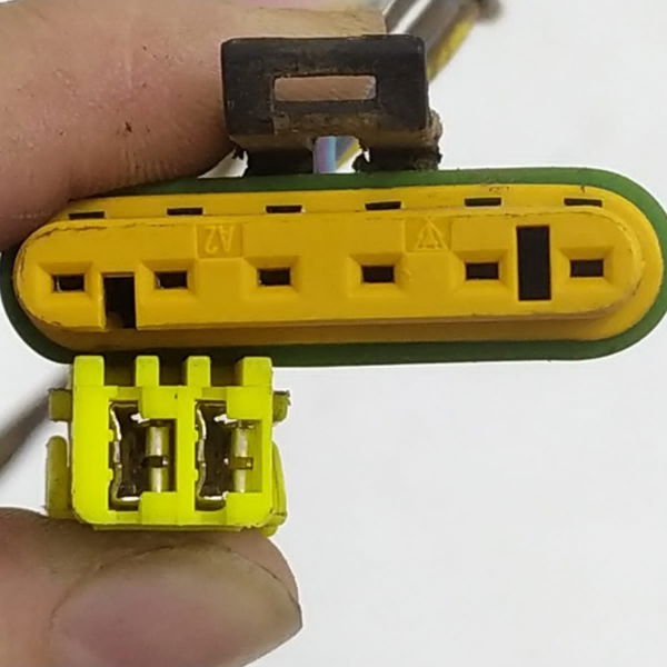Chicote Porta Traseira Esquerda Fiat Idea 1.8 2014 2015