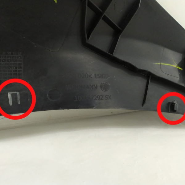 Moldura Painel Lado Esquerdo Fiat Idea 1.8 2015 Detalhe