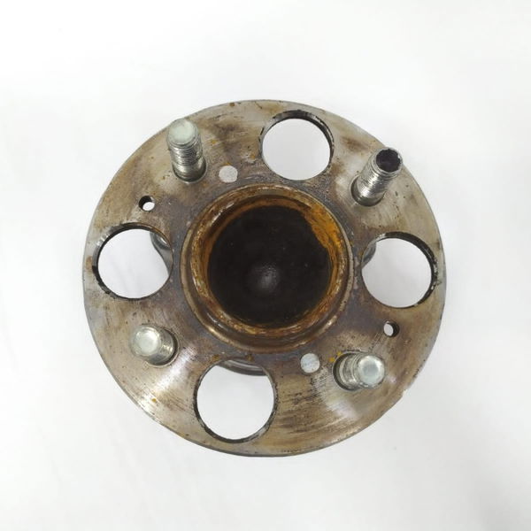 Cubo Rolamento Roda Traseiro Direito Honda Wrv 2018