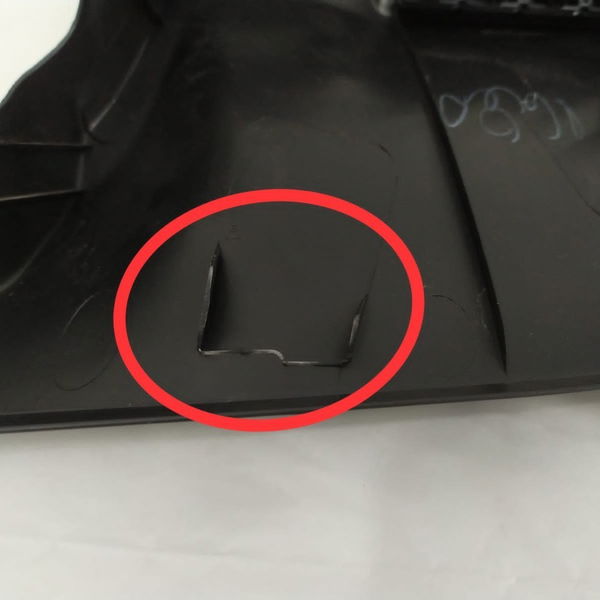 Acabamento Inferior Esquerdo Painel  Wrv 2018 Detalhe