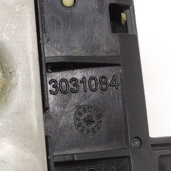 Fechadura Porta Dianteira Direita Gm Onix Joy 2019 2020