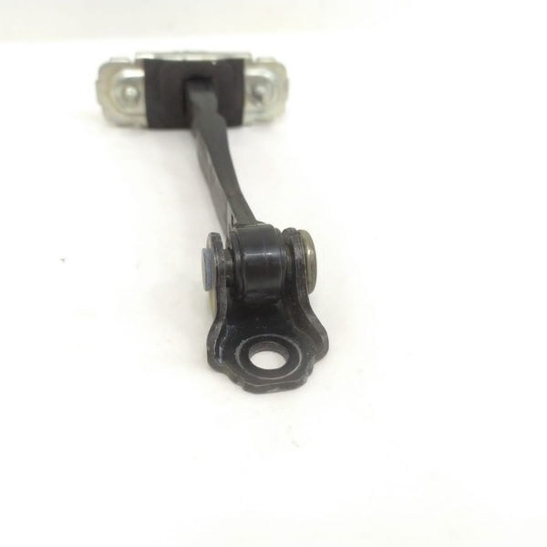 Limitador Porta Dianteira Direita Gm Onix Joy 2019 2020
