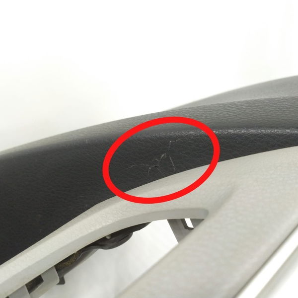 Forro Porta Traseira Direita Toyota Corolla 2016 N3 Detalhe