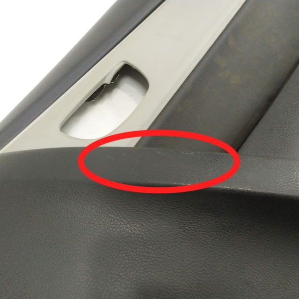 Forro Porta Traseira Direita Toyota Corolla 2016 N3 Detalhe