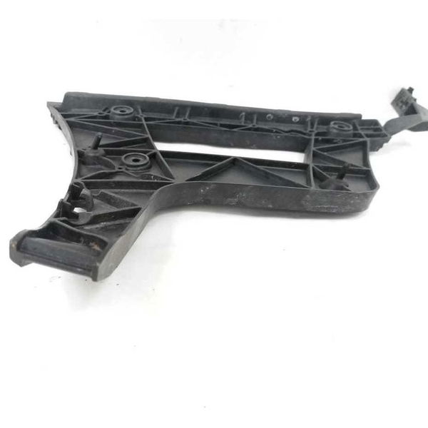 Suporte Parachoque Traseiro Lado Direito Audi A4 2011 2012