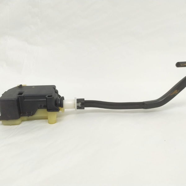Motor Trava Portinhola Gm Sonic 2012 13501151