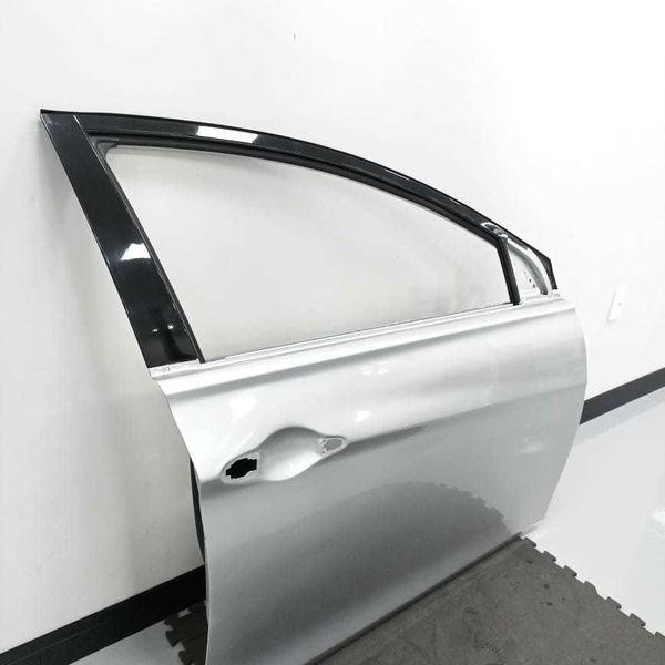 Porta Lata Dianteira Direita Hyundai Sonata 2011 2012