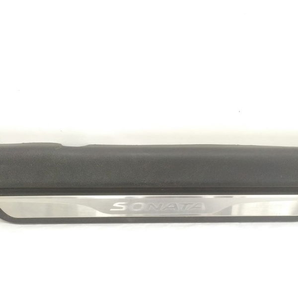 Soleira Porta Dianteira Direita Hyundai Sonata 2011
