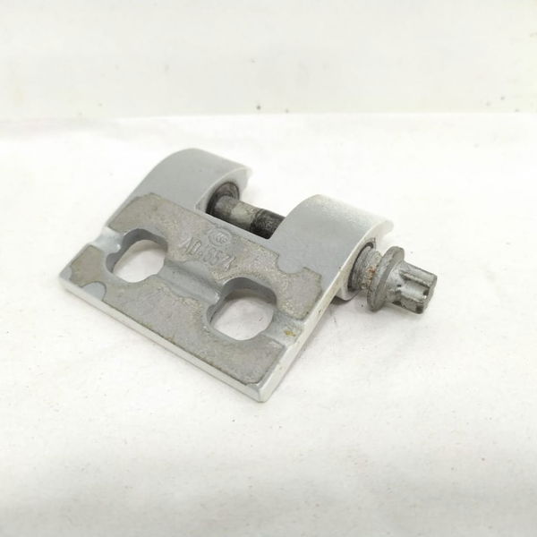 Dobradiça Superior Porta Traseira Direita Bmw X1 2012