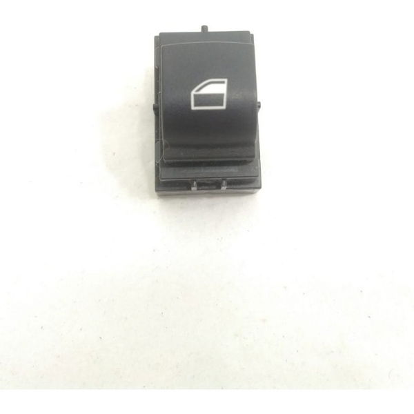 Botão Comando Vidro Dianteiro Direito Bmw 320i Gt 2015
