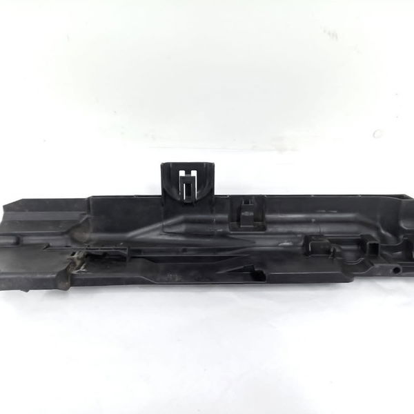 Suporte Radiador Lado Direito Bmw X1 2.0 Turbo 2012.13