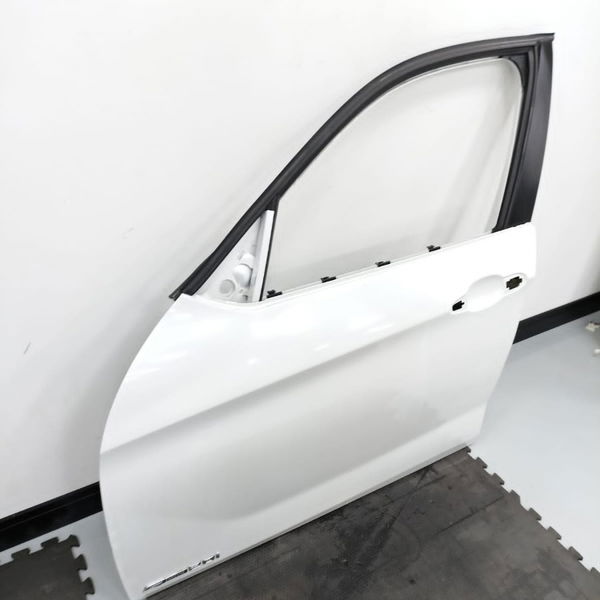 Porta Lata Dianteira Esquerda Bmw X1 2012 