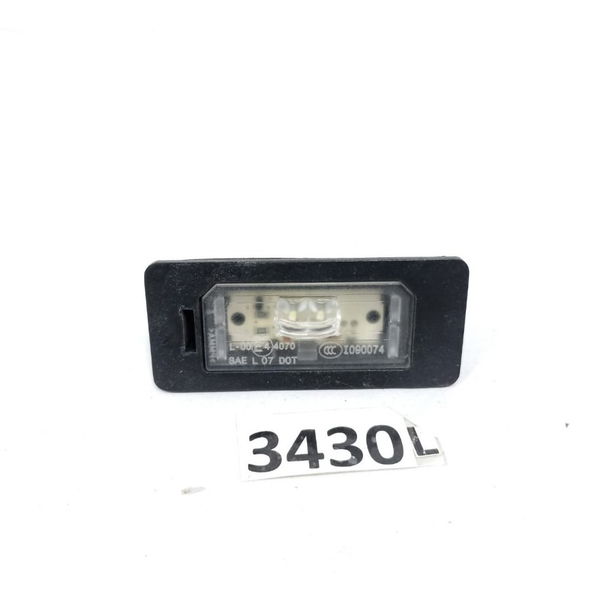 Luz Placa Bmw X1 2.0 Turbo 2012.13 7193293  Unidade