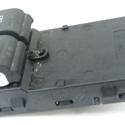 Botão Vidro Dianteiro Esquerdo Gm Onix 2019 95188247
