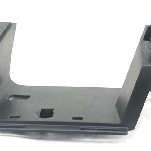 Moldura Tomada 12v Console Central Bmw X1 2.0 2013