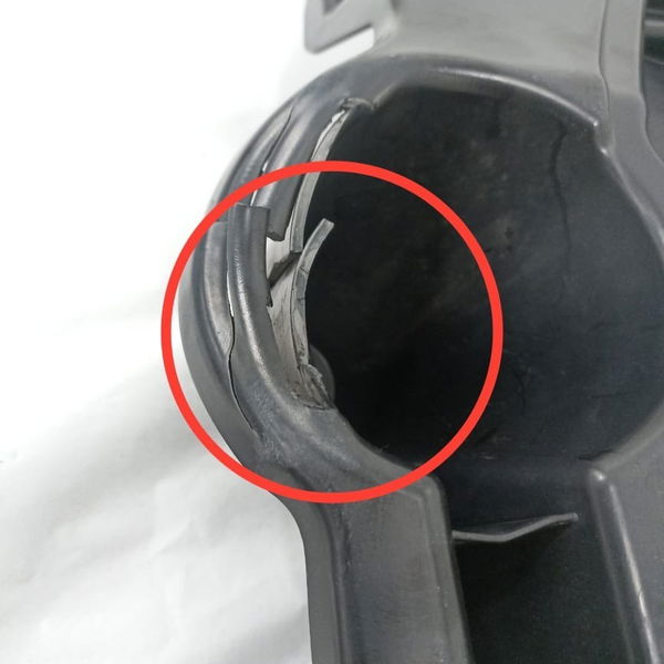 Guia Parachoque Traseiro Esquerdo Bmw X1 2013