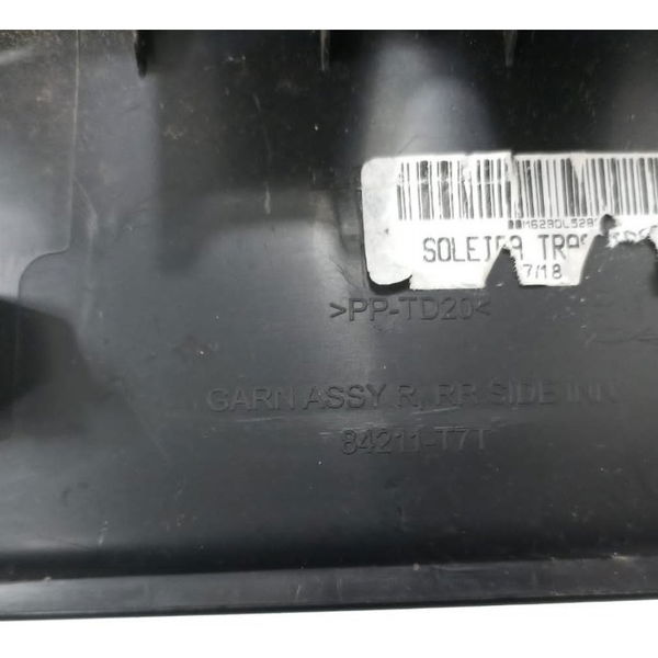 Soleira Porta Traseira Direita Honda Hrv 2018