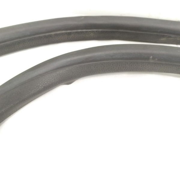 Borracha Porta Traseira Esquerda Amarok 2.0 2012