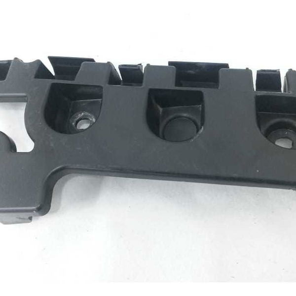 Guia Parachoque Traseiro Esquerdo Renault Fluence 2014