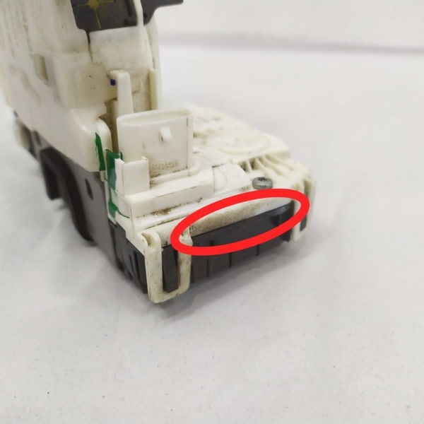 Fechadura Porta Traseira Direita Renegade 2019 Detalhe