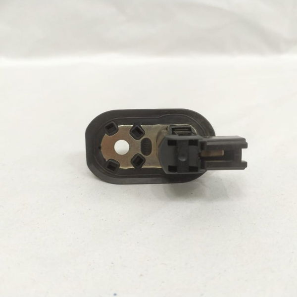 Interruptor Porta Dianteira Direita Honda Hrv 2018