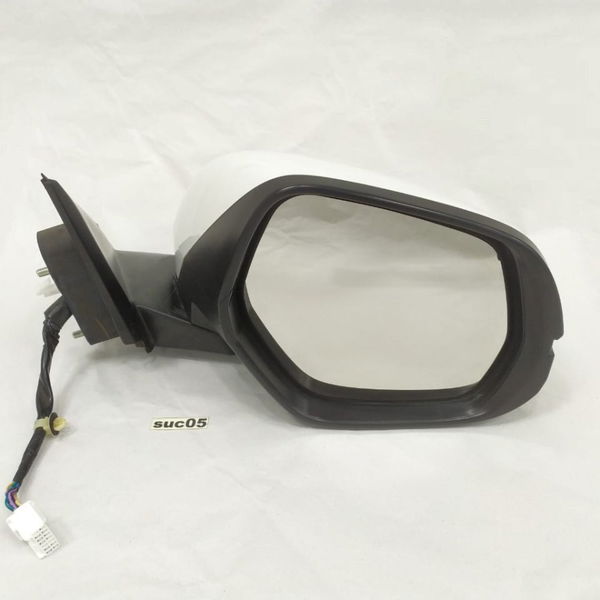 Retrovisor Retrátil Direito Honda Hrv 2018 Detalhe