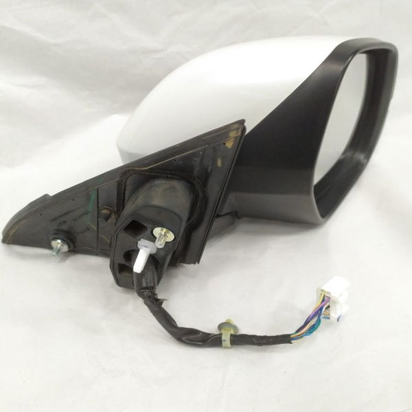 Retrovisor Retrátil Direito Honda Hrv 2018 Detalhe