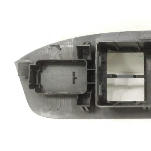 Moldura Botão Vidro Dianteiro Esquerdo Fiat Argo 2021