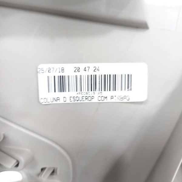 Acabamento Coluna Traseira Esquerda Honda Hrv 2018 