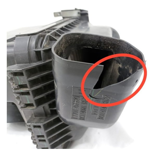 Caixa Filtro Ar Toyota Corolla 2016  Detalhe