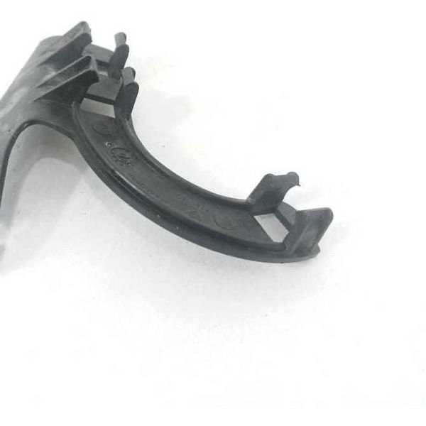 Suporte Mangueira Renault Fluence 2014 01411098