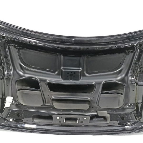 Tampa Traseira Lata Mercedes Benz C300  V6 2011