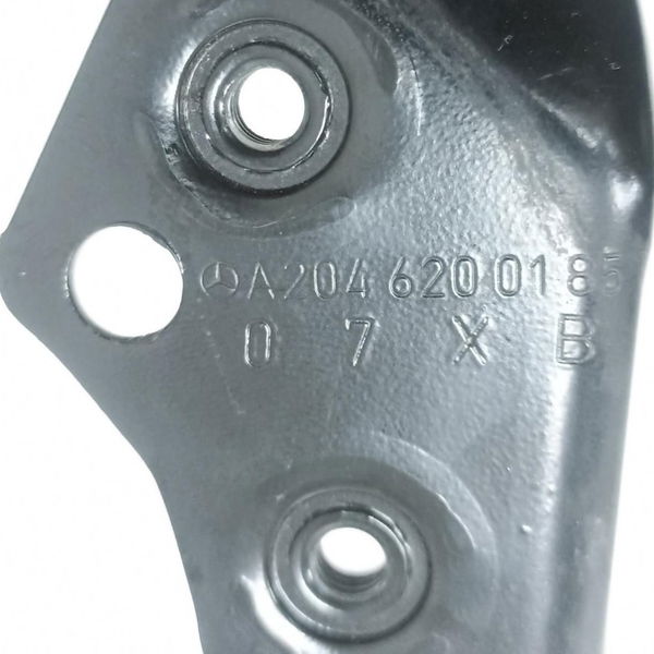 Suporte Parachoque Dianteiro Esquerdo C300 2011