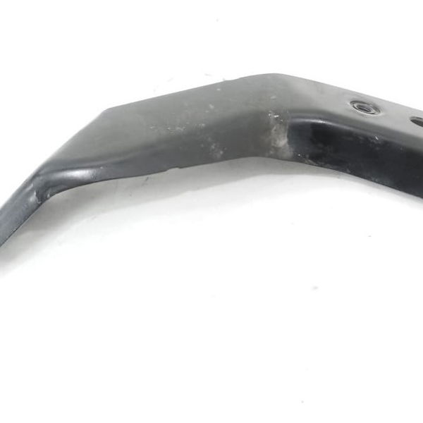 Suporte Parachoque Dianteiro Esquerdo C300 2011