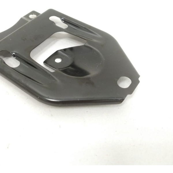 Suporte Máquina Vidro Dianteira Direita C300 2011