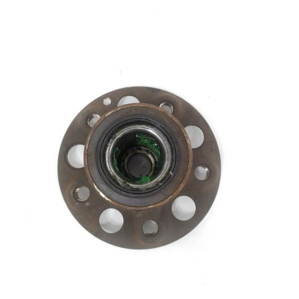 Cubo Rolamento Roda Dianteiro Direito C300 2011