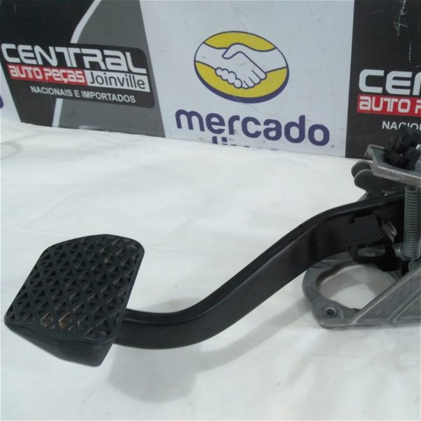 Pedal Freio Bmw 318 2011