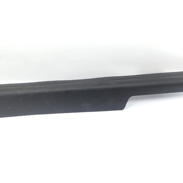 Soleira Porta Dianteira Direita Fiat Argo 2020 2021