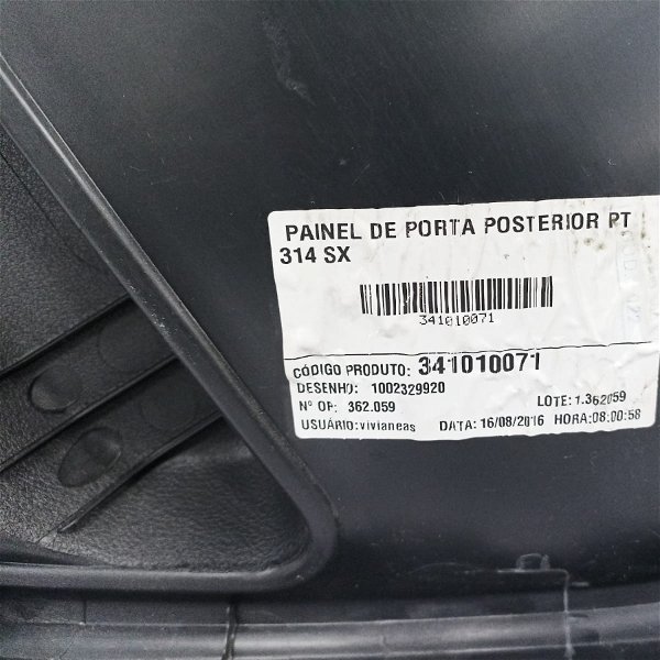 Forro Porta Traseira Esquerda Fiat Mobi 2017 Detalhe