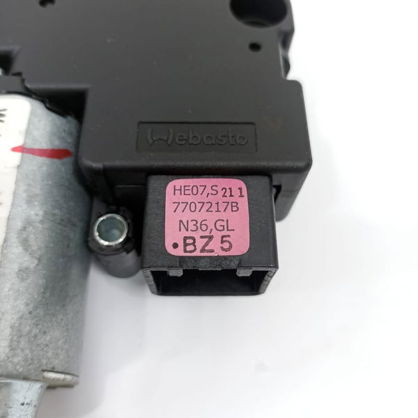 Motor Teto Solar Hyundai Veloster 2013 2014