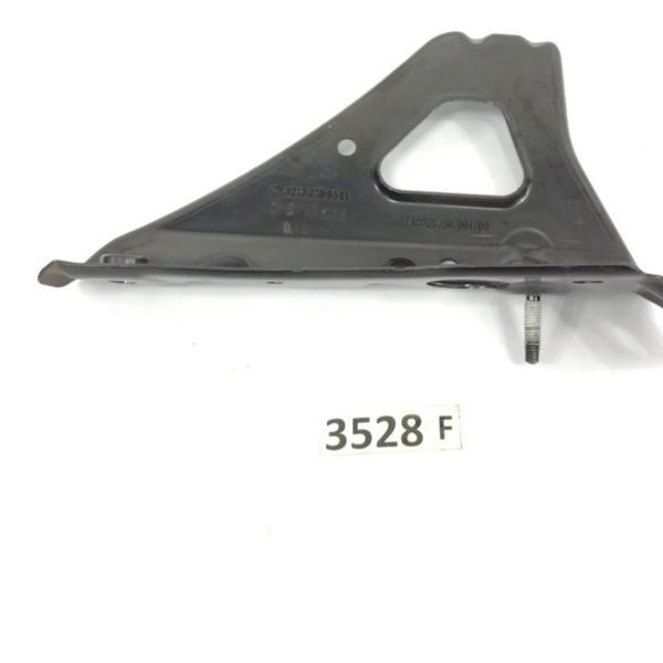 Suporte Trava De Bateria Mercedes Benz A200 2014 2015