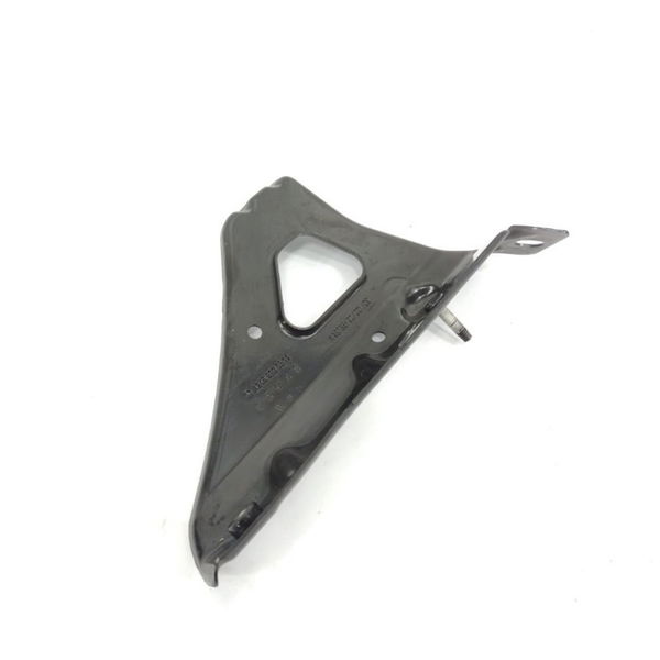 Suporte Trava De Bateria Mercedes Benz A200 2014 2015