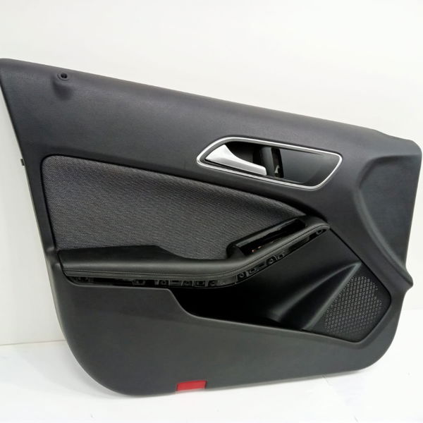 Forro Porta Dianteira Esquerda Mercedes Gla200 2016