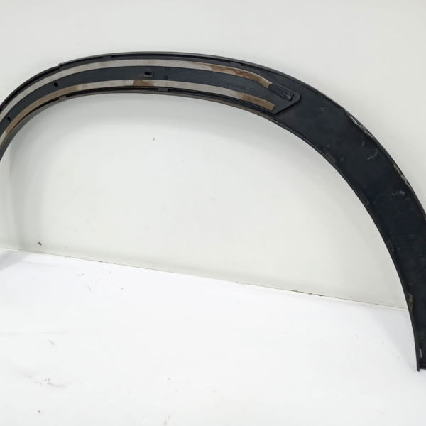 Moldura Paralama Traseiro Direito  Gla 200 2015 2016