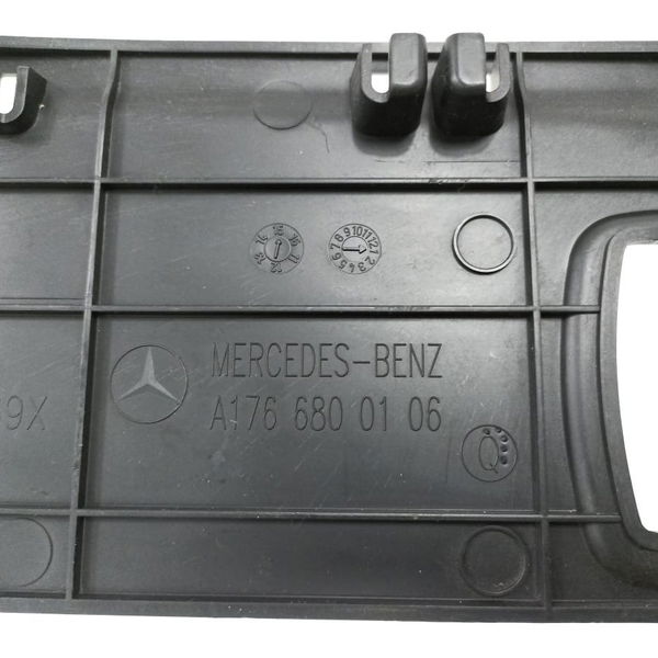 Tampa Inferior Painel  Mercedes Gla 200  2016