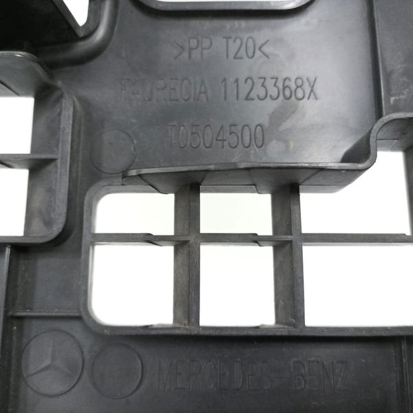 Acabamento Inferior Painel Mercedes Gla 200  2016
