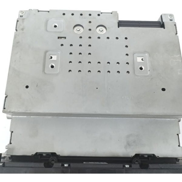 Rádio Mercedes Gla 200  2016 A2469008214