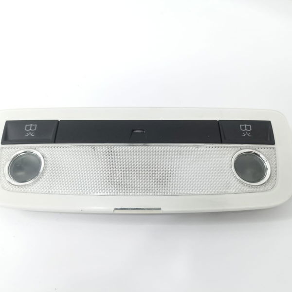 Luz Cortesia Traseira Teto Mercedes Gla 200  2016