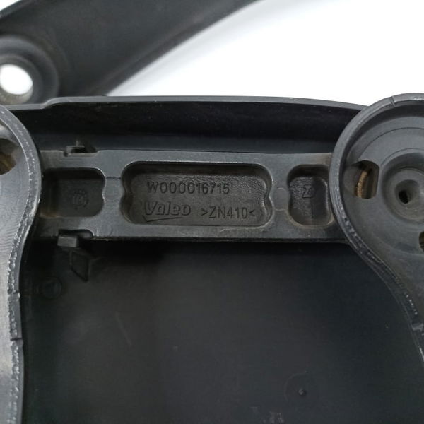 Par Braço Limpador Parabrisas Mercedes Gla200 2016